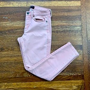 BR Factory pink skinny jeans. 26P